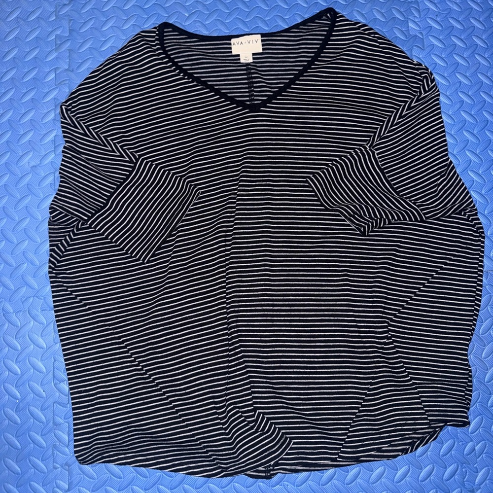 Ava & Viv Women's Navy Striped Tee